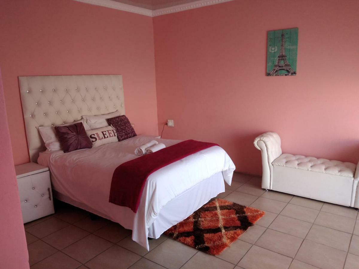Twilight Breeze Lodge Phuthaditjhaba Екстер'єр фото