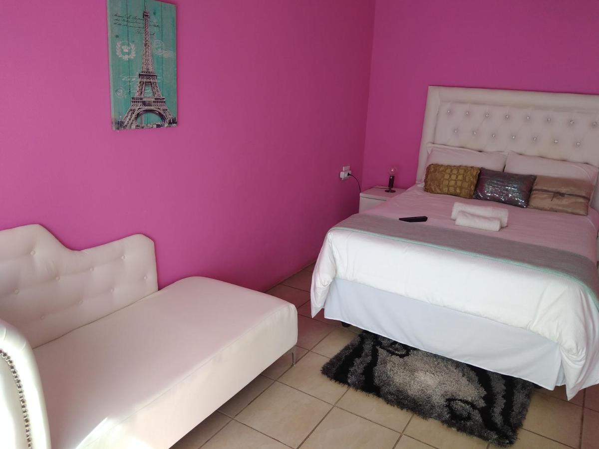 Twilight Breeze Lodge Phuthaditjhaba Екстер'єр фото