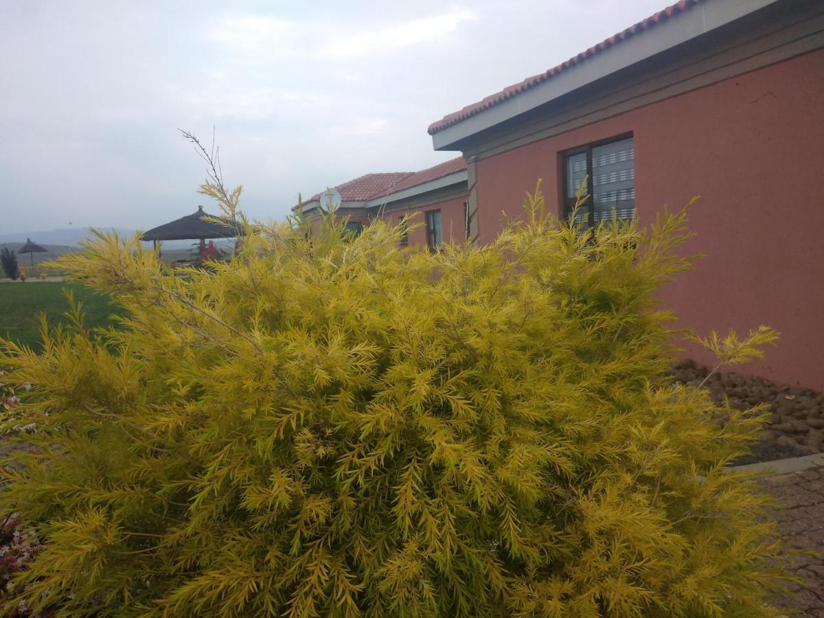 Twilight Breeze Lodge Phuthaditjhaba Екстер'єр фото